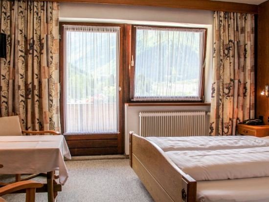 alpinhotel zirbenhof