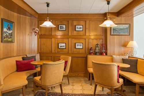 Hotel Alpina,Zermatt>>Valais,2 star