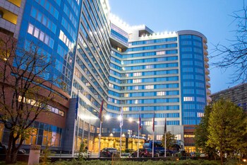 renaissance moscow monarch centre hotel