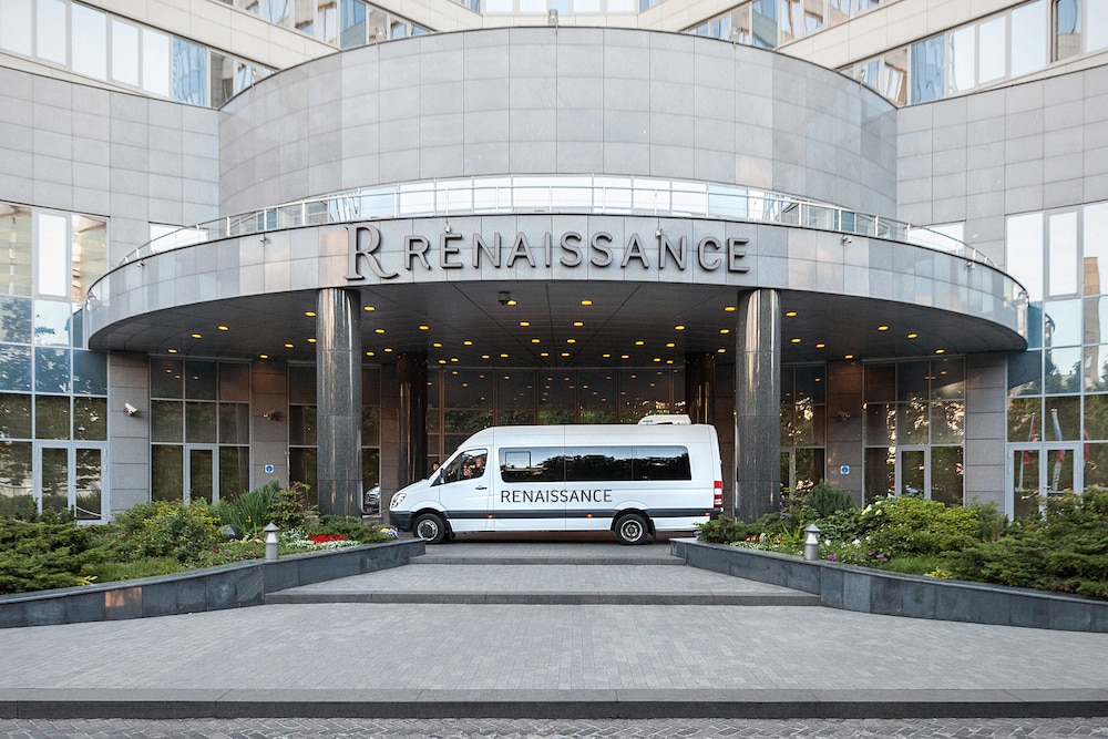 renaissance moscow monarch centre hotel