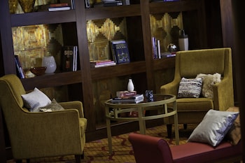 renaissance moscow monarch centre hotel