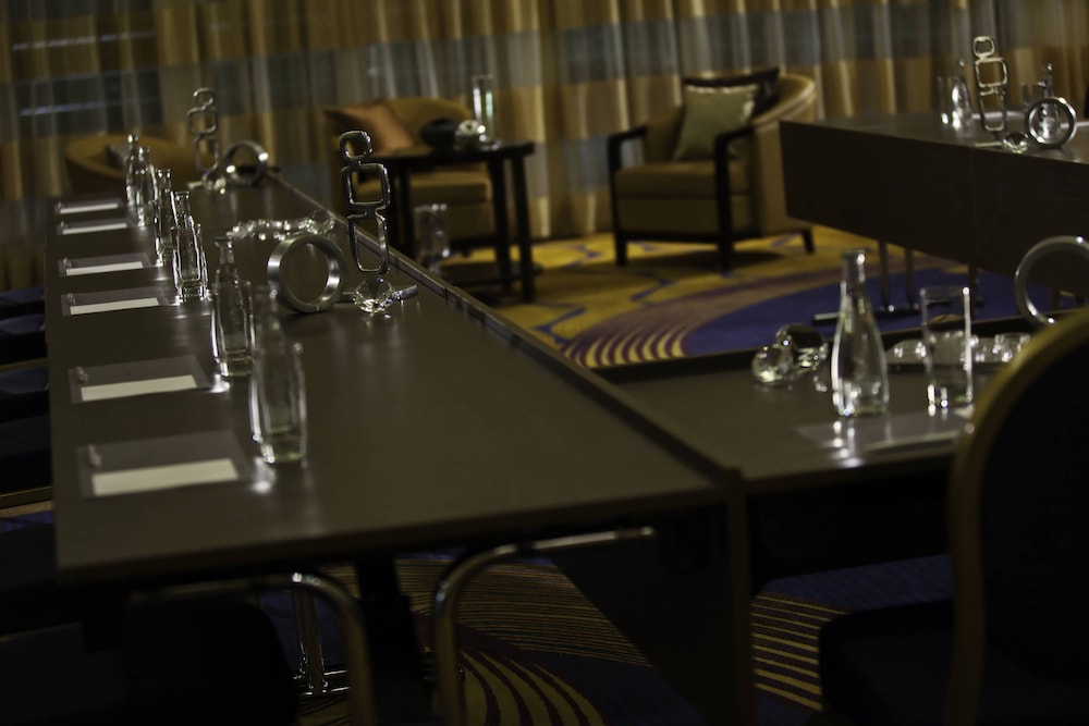 renaissance moscow monarch centre hotel