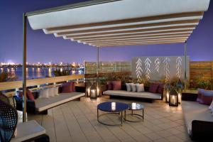 Movenpick Hotel Bahrain,Manama>>Bahrain,5 star