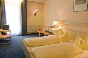 hotel zum goldenen hirsch