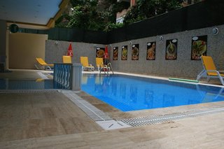 Twin Apart Hotel,Saray Mahallesi Ataturk Caddesi,3 star