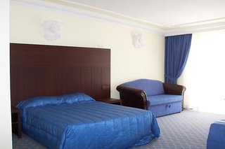 temple beach hotel