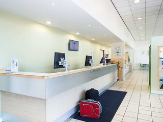 ibis budget leeds centre crown point road