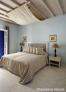 kouros hotel and suites