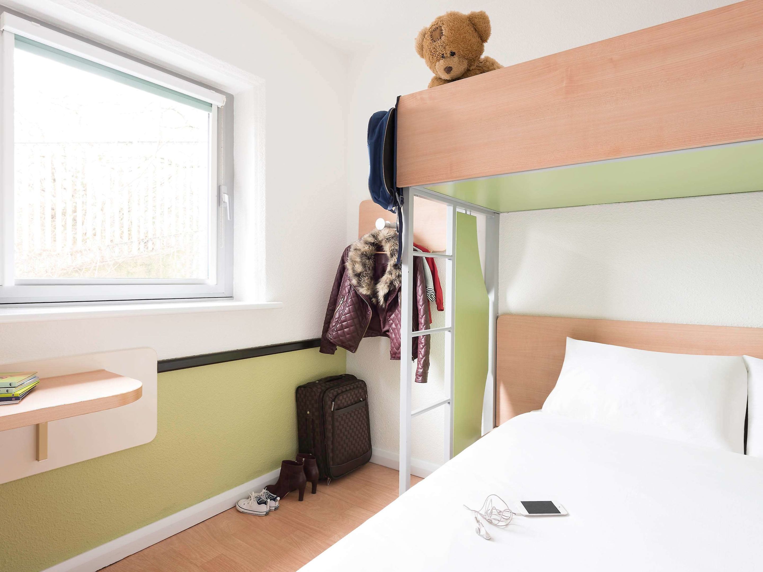 cambridge hotel bradford central