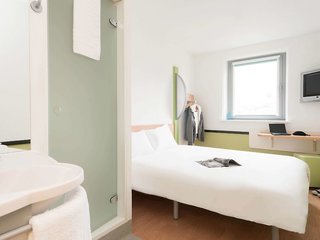 cambridge hotel bradford central