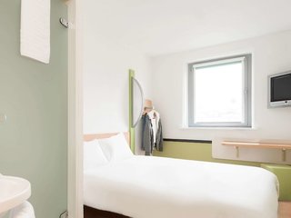 cambridge hotel bradford central