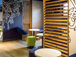 ibis budget versailles chateau saint cyr