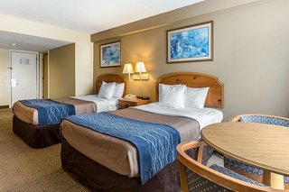 ocean crest inn and suites
