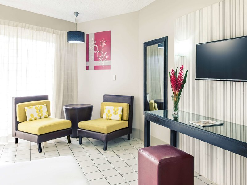 mercure nadi