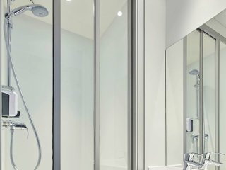 hotel f1 saint denis centre basilique