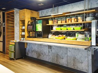 hotel ibis budget saint cyr sur mer la ciotat