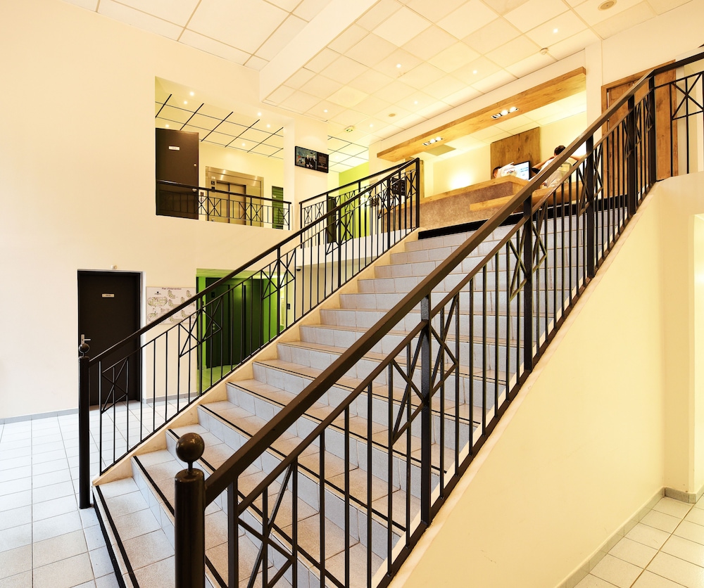 ibis budget nice aeroport promenade des anglais