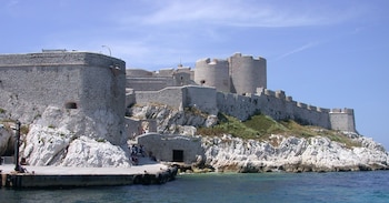ibis budget marseille timone