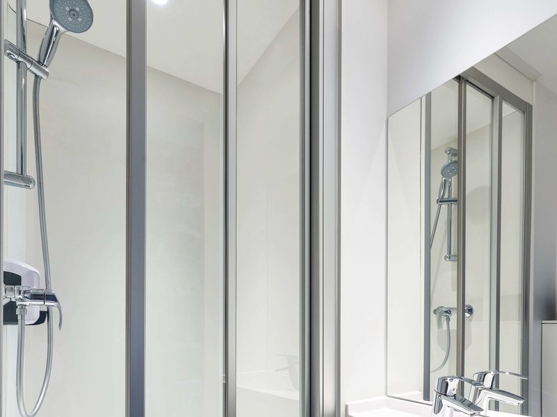 hotelf1 clermont ferrand east