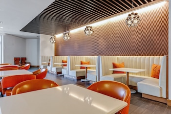 Chicago Marriott Naperville,Chicago>>Bedford Park,4 star