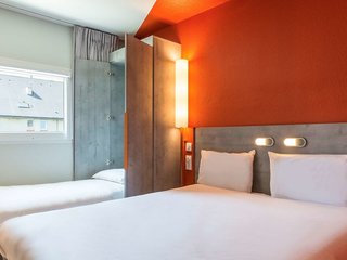ibis budget senlis