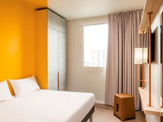 ibis budget senlis