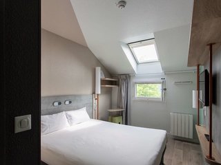 ibis budget senlis