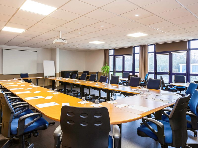 ibis budget marne la vallee pontault combault