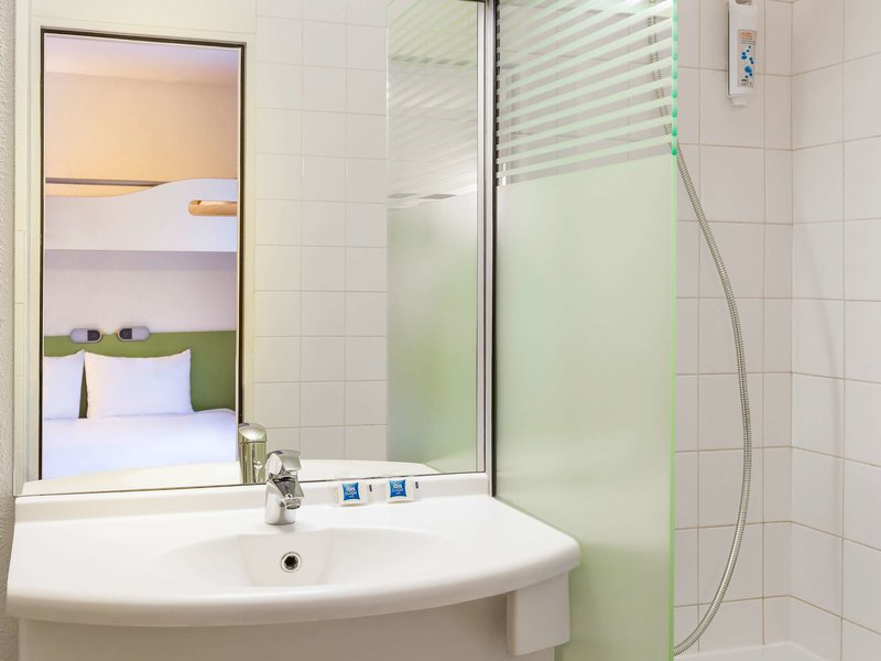 ibis budget marne la vallee pontault combault