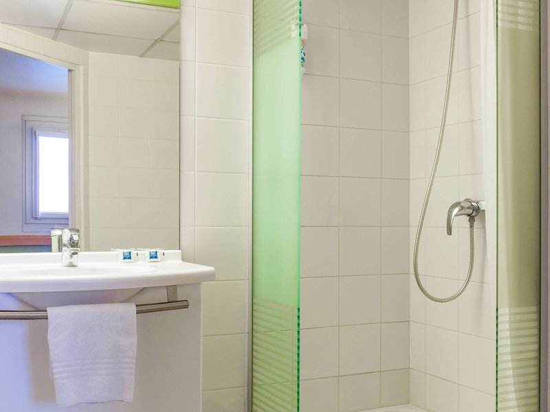 ibis budget marne la vallee pontault combault