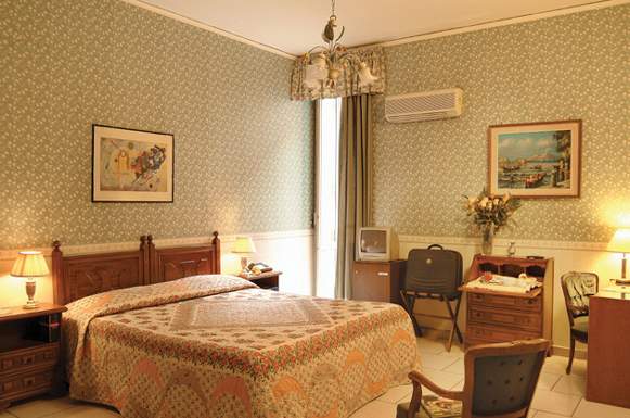 hotel borbone di napoli