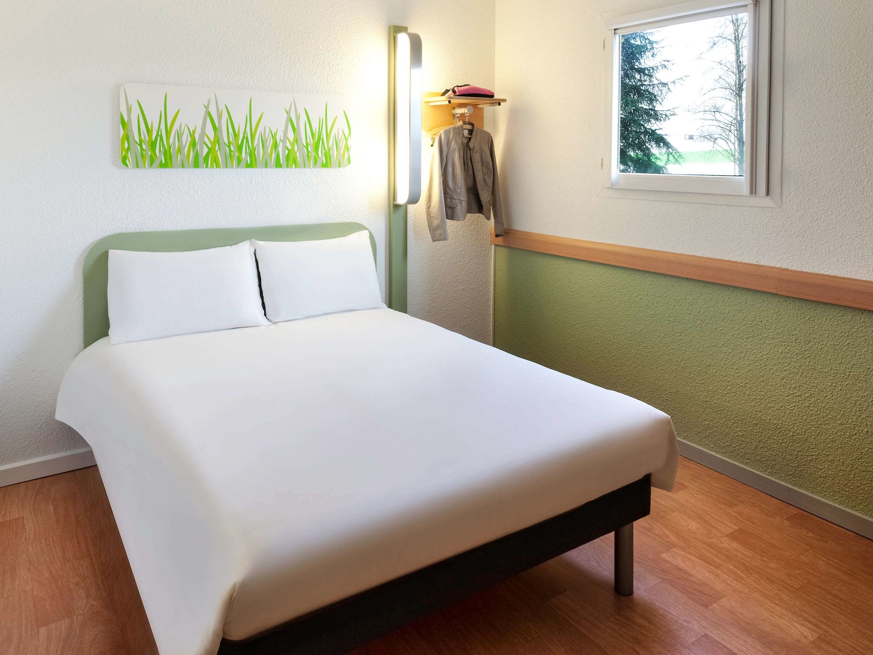 ibis budget pau est