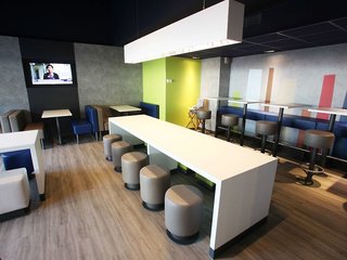 ibis budget nantes sainte luce