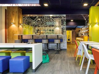 Ibis Budget Lyon Saint Genis Laval,Irigny>>Brignais,2 star