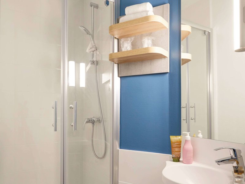 ibis budget lille villeneuve dascq