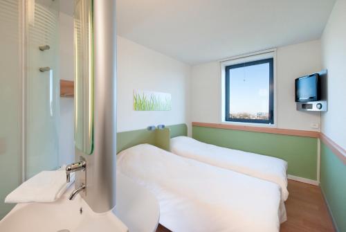 ibis budget istres trigance