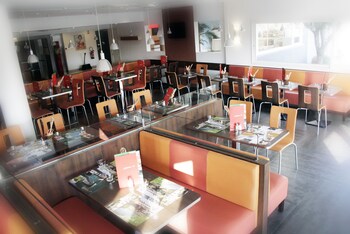 ibis budget istres trigance