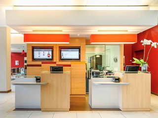 Ibis Lugano Paradiso,Lugano-Paradiso>>Lugano,3 star