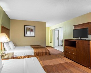 Mainstay Suites Williamsburg I-64,Near Colonial Williamsburg,3 star