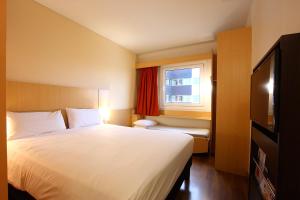 Ibis Buenos Aires Obelisco,9 De Julio Avenue>>Buenos Aires,3 star