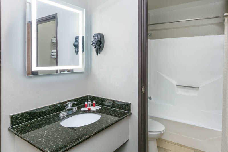 howard johnson by wyndham new braunfels