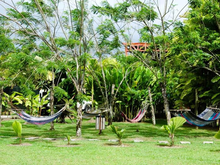 arenal backpackers resort