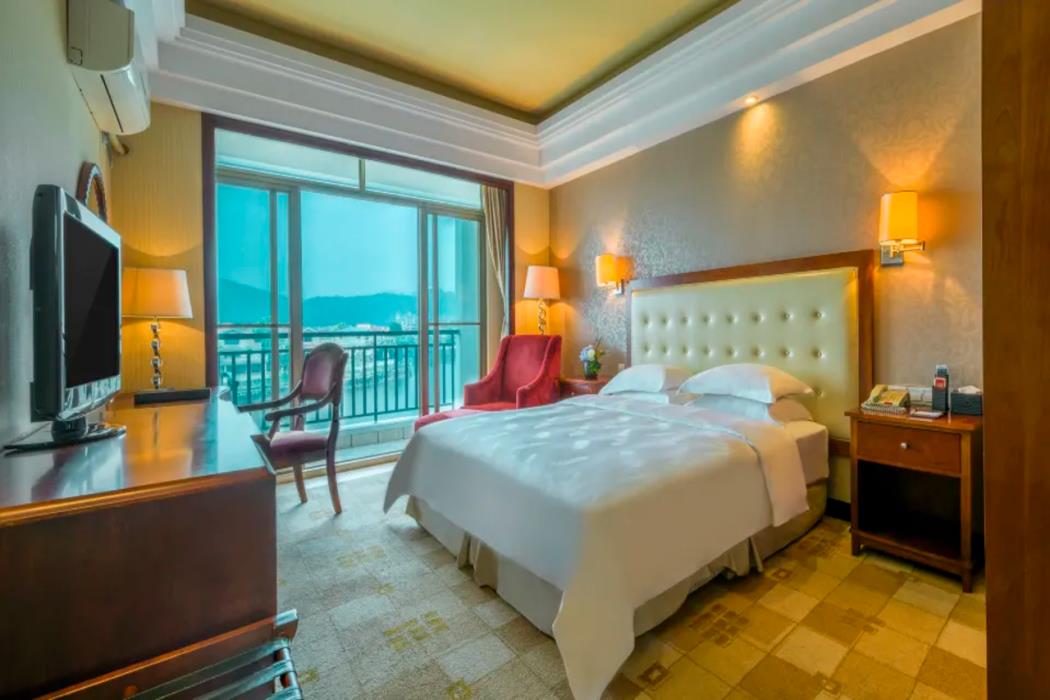 gaoming country garden phoenix hotel