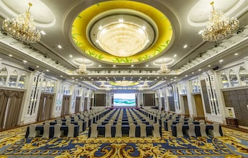 gaoming country garden phoenix hotel