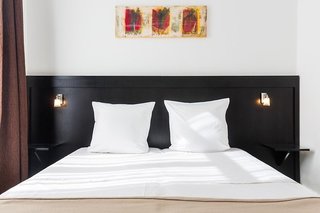 the jay hotel by happyculture
