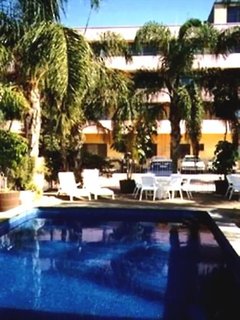 Adelaide Meridien Hotel And Apartments,Near Adelaide Botanic Gardens,4 star