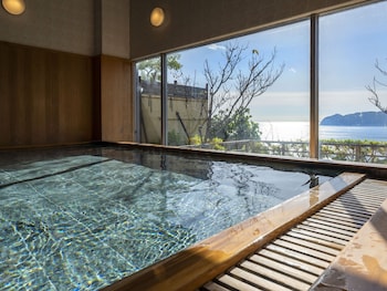 hotel new akao