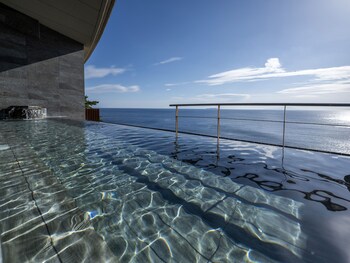 Hotel New Akao,,4 star
