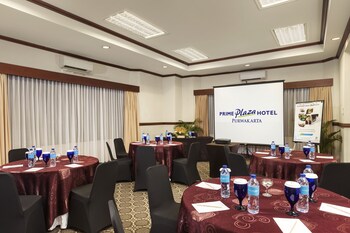 Prime Plaza Hotel - Purwakarta,Bungursari>>Bandung,4 star