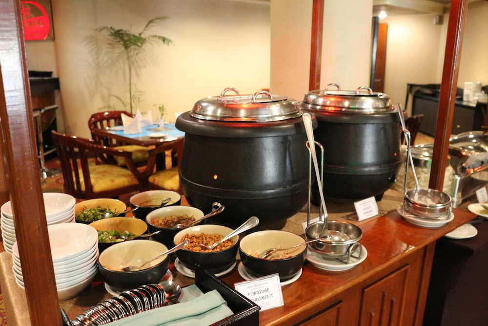 prime plaza hotel purwakarta